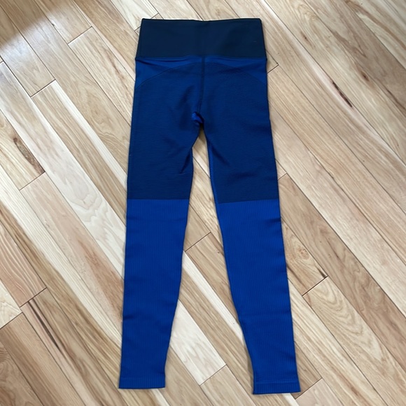 Athleta Blue Flurry Color-block Legging/Base layer tight size Small - Picture 5 of 7